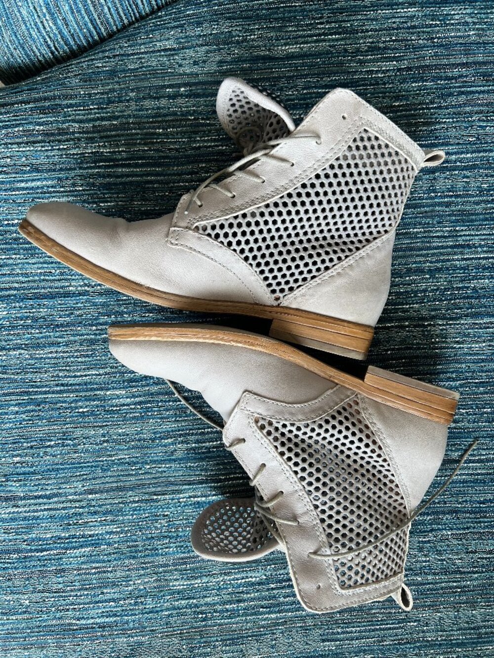 Mjus perforated leather laceup ankle boots size 39